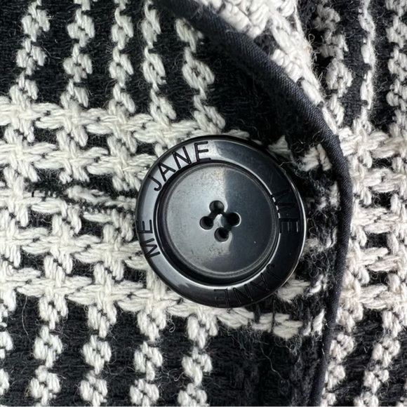 Me Jane Textured Plaid Belted jacket Black White Buttons size small - Picture 10 of 10